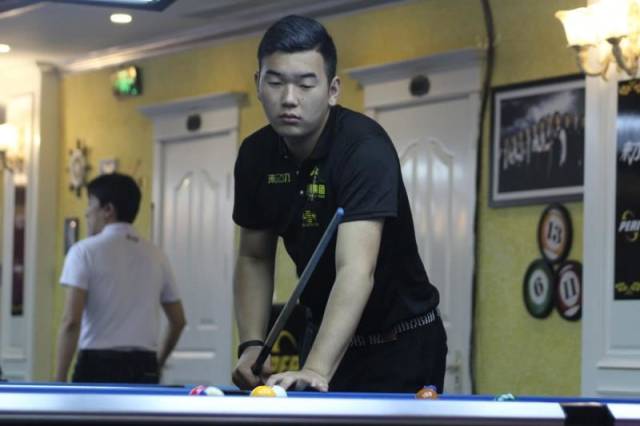 从整个进攻 从整个进攻