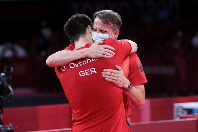 完全不同心 完全不同心